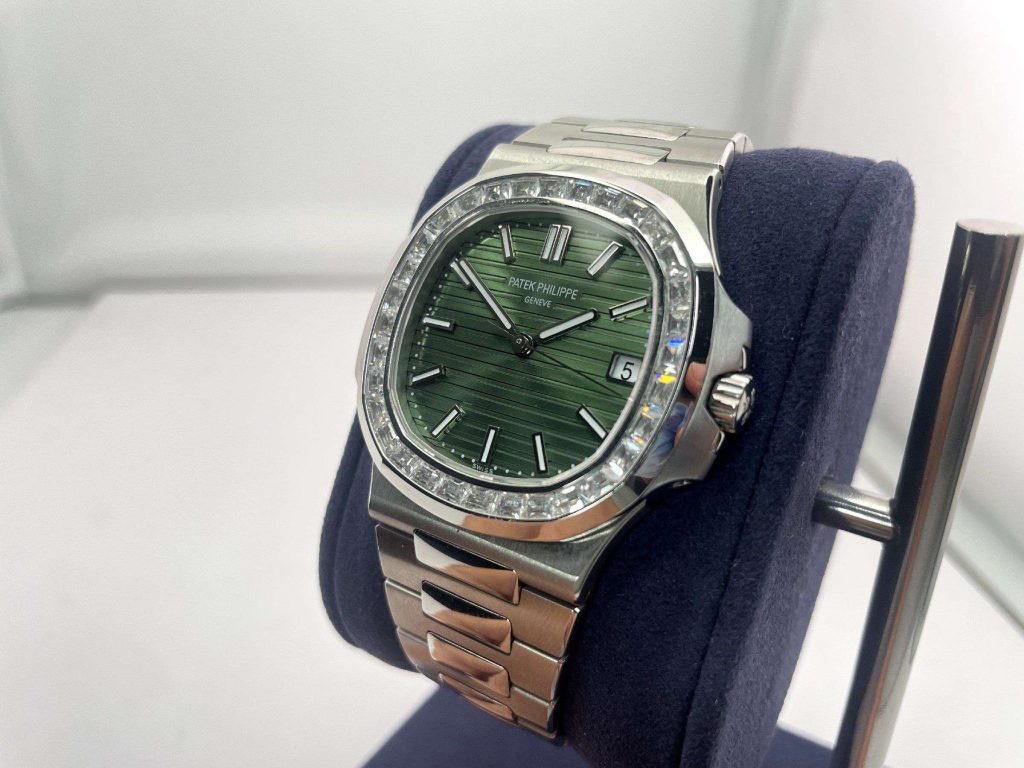 3K Patek Philippe Nautilus Green Diamond Dial