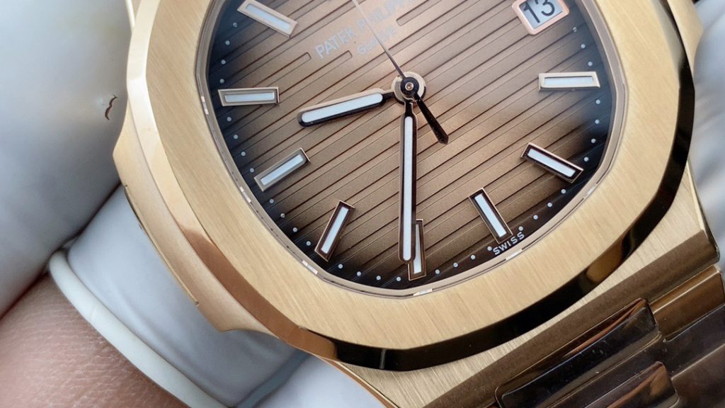 3K Patek Philippe Nautilus Rose Gold