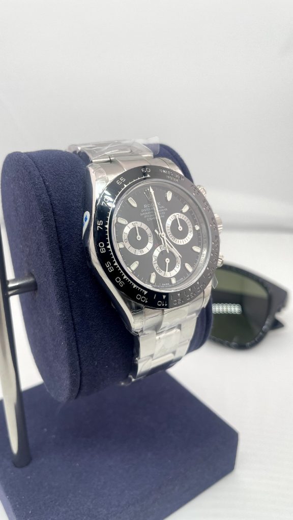 Noob Rolex Daytona black dial