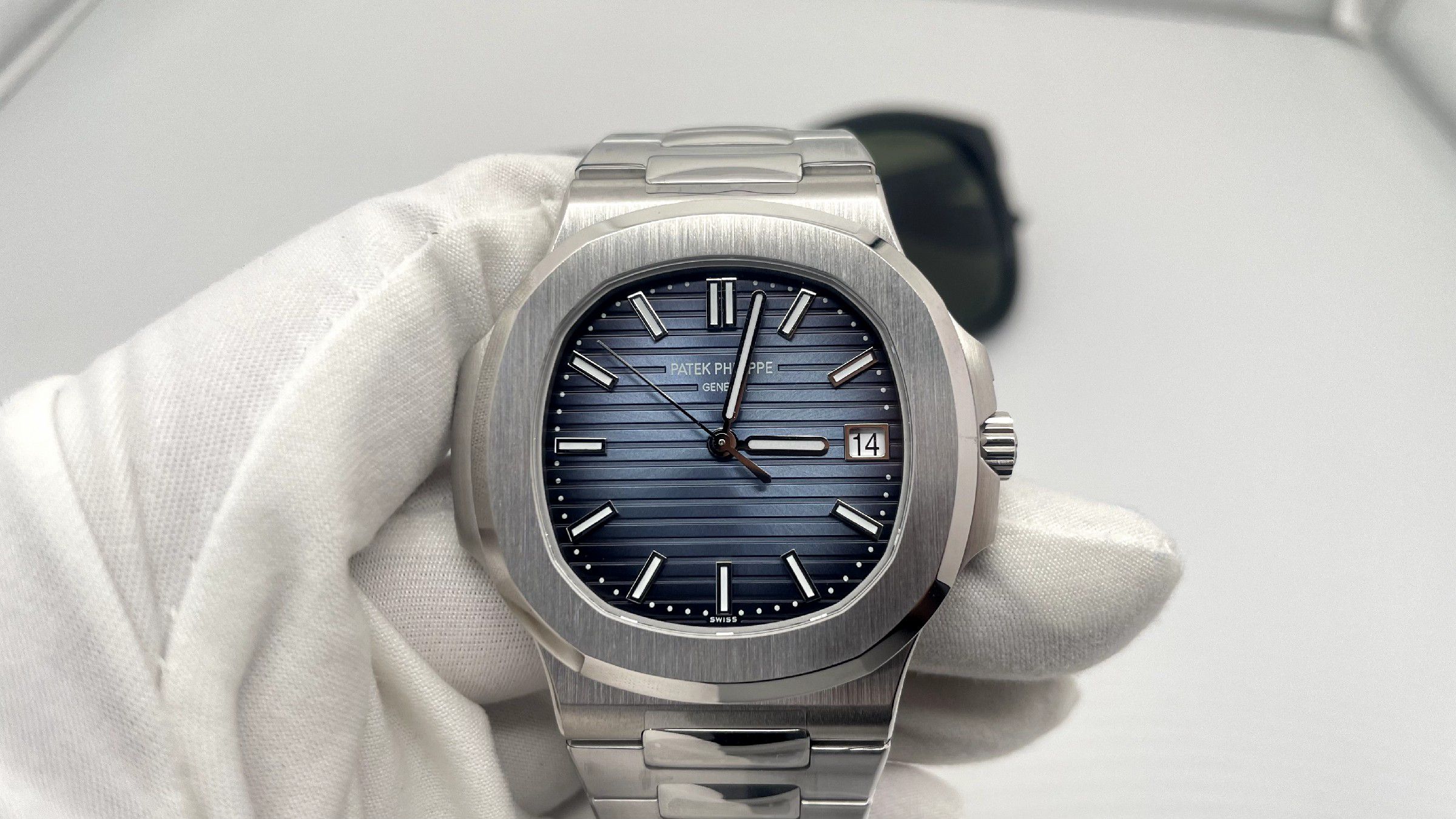 3k Patek Philippe Nautilus 5711