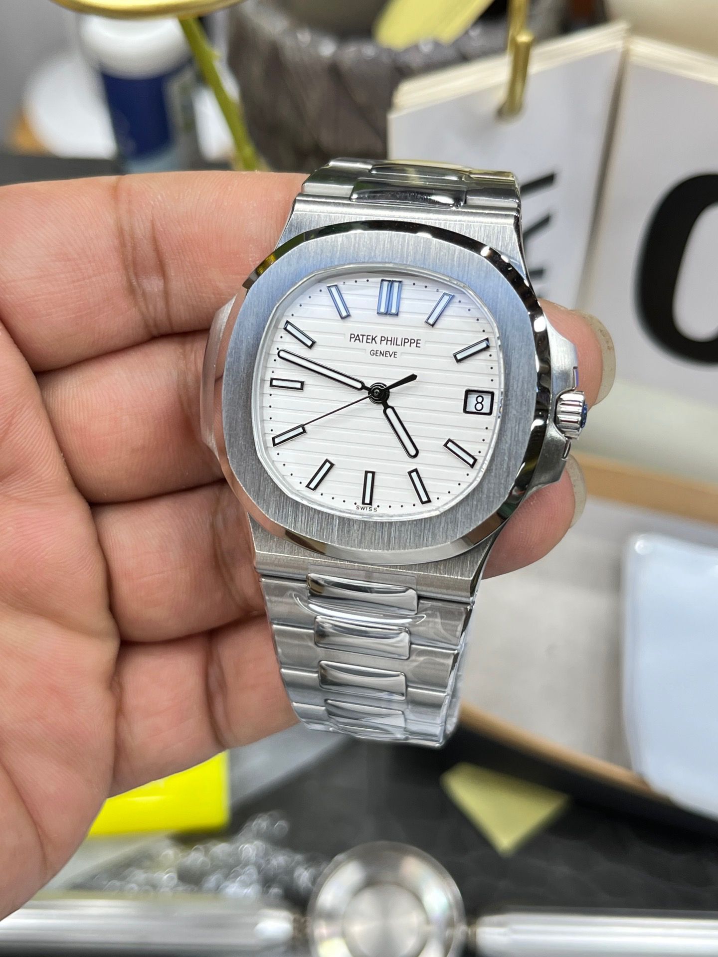 3K Patek Philippe Nautilus Watch