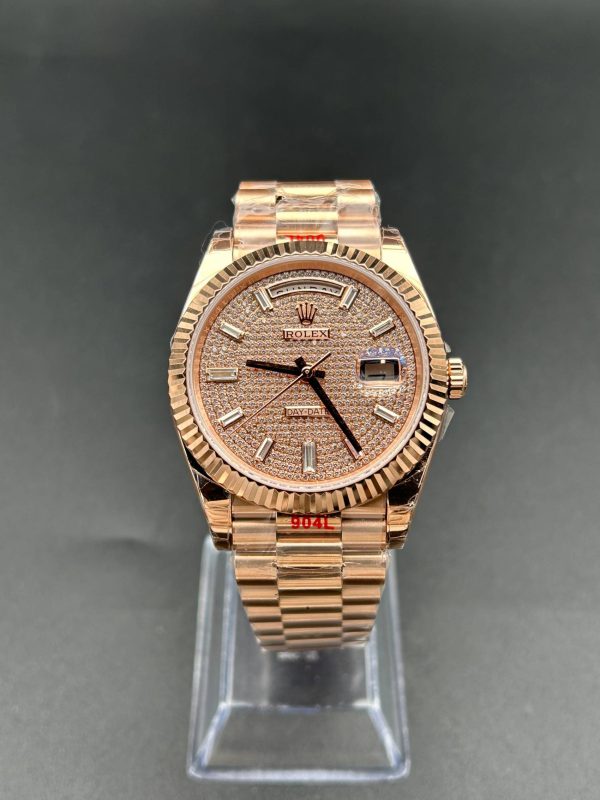Noob Factory Rolex Day-Date 228235 36mm President Rosegold Diamonds Dial with Baguette Diamonds Super Clone